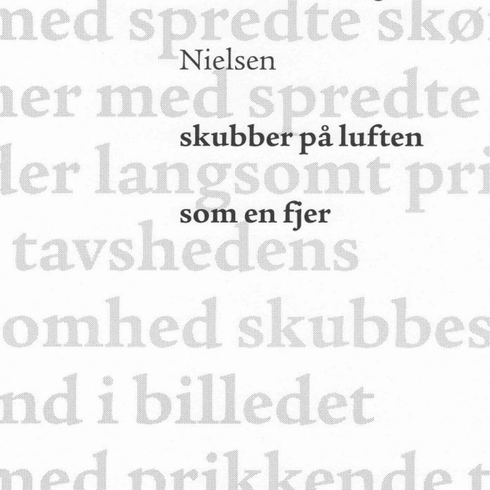 skubber-paa-luften-som-en-fjer_252639